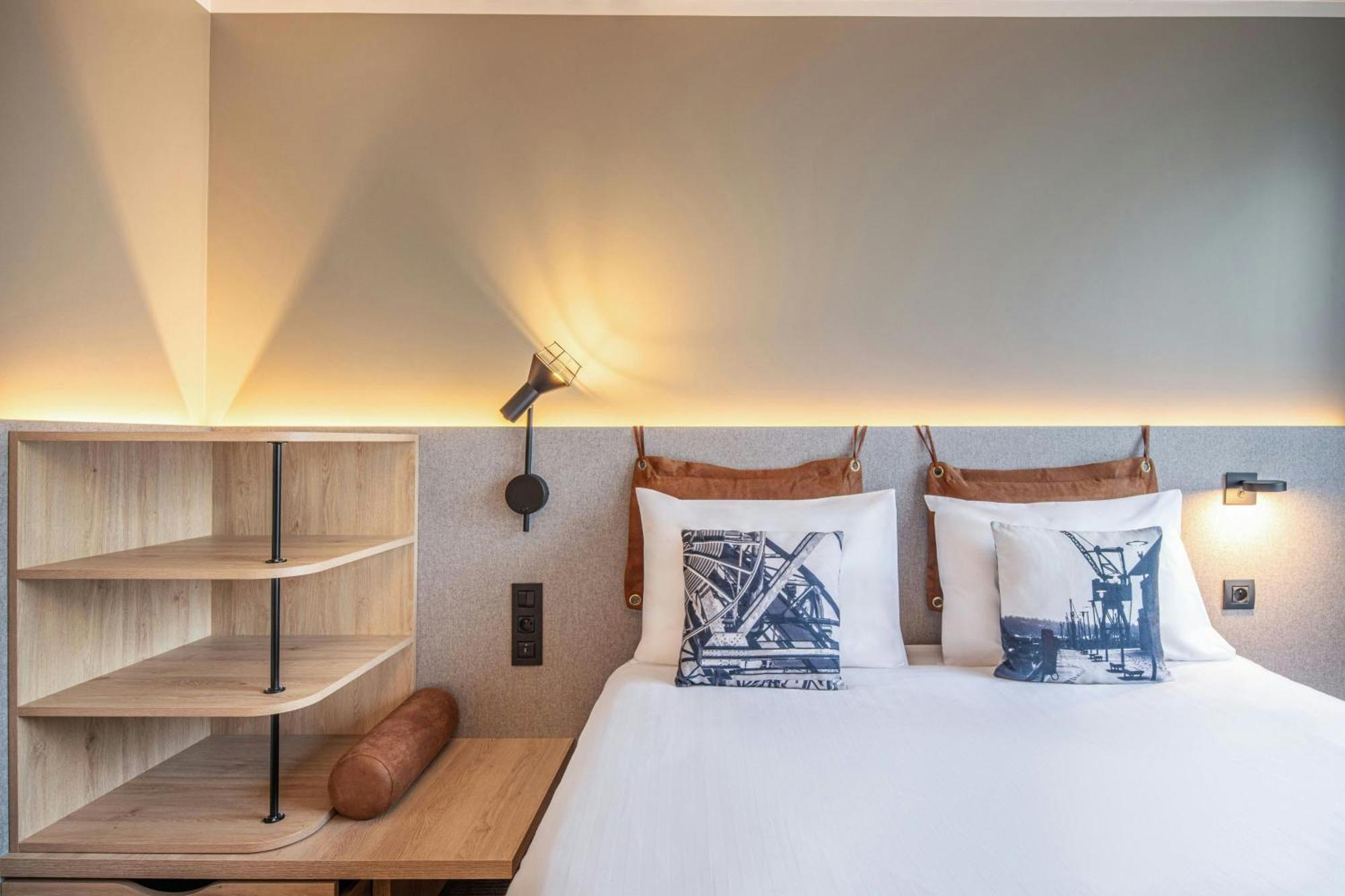 Moxy Bordeaux Hotel ภายนอก รูปภาพ