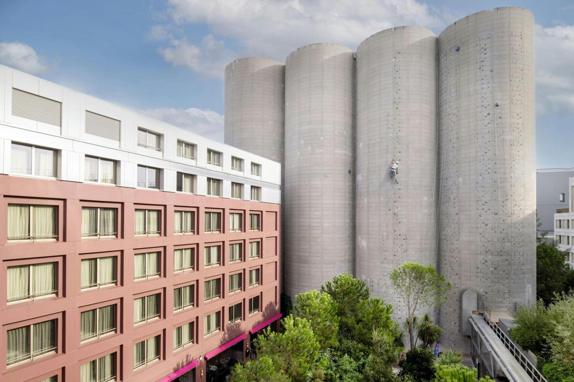 Moxy Bordeaux Hotel ภายนอก รูปภาพ