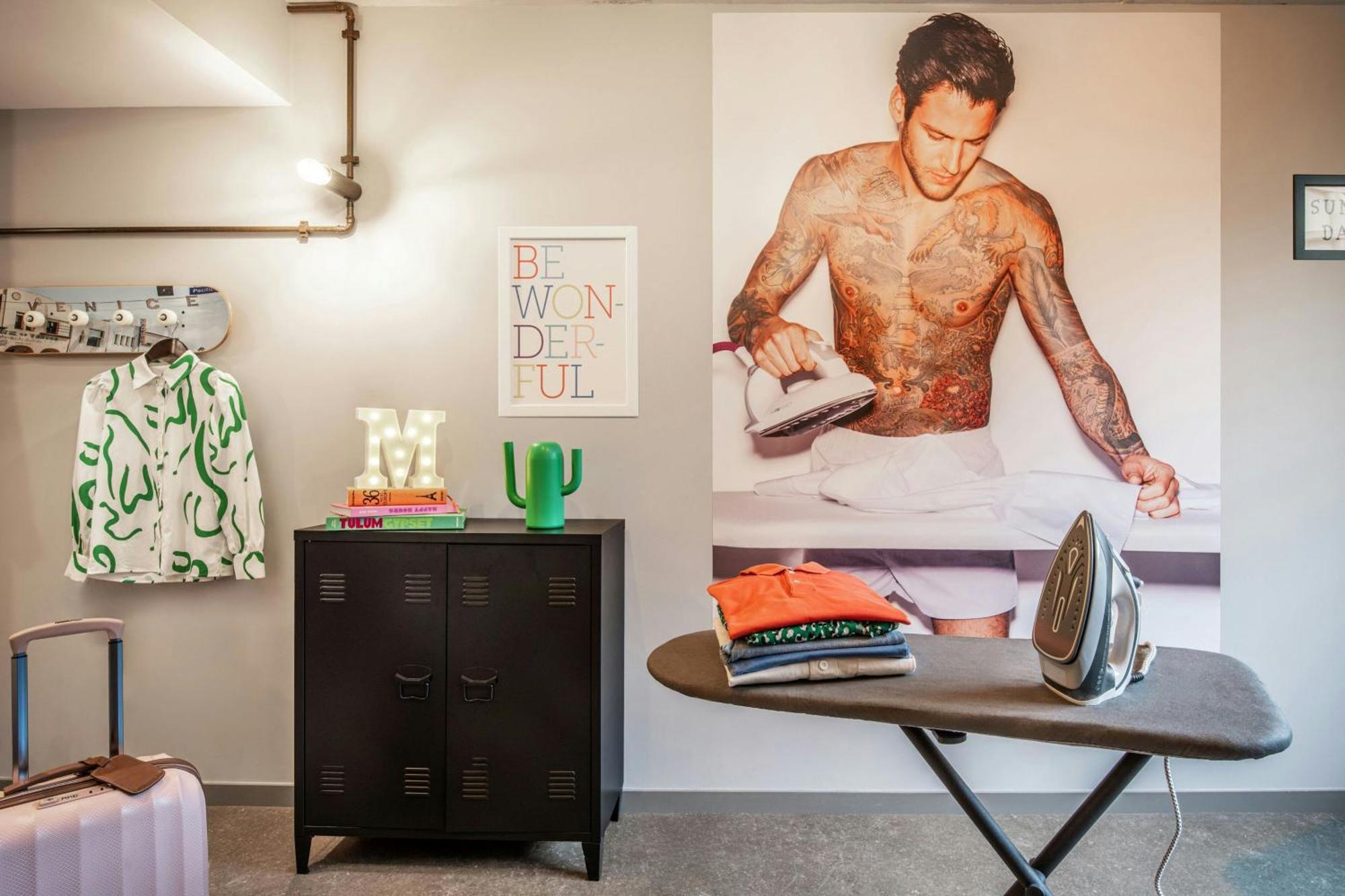 Moxy Bordeaux Hotel ภายนอก รูปภาพ