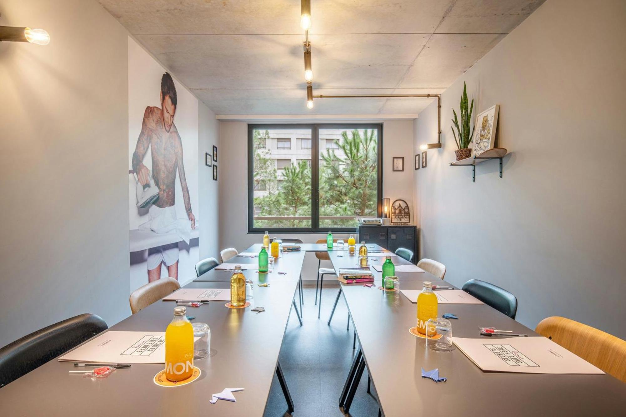 Moxy Bordeaux Hotel ภายนอก รูปภาพ