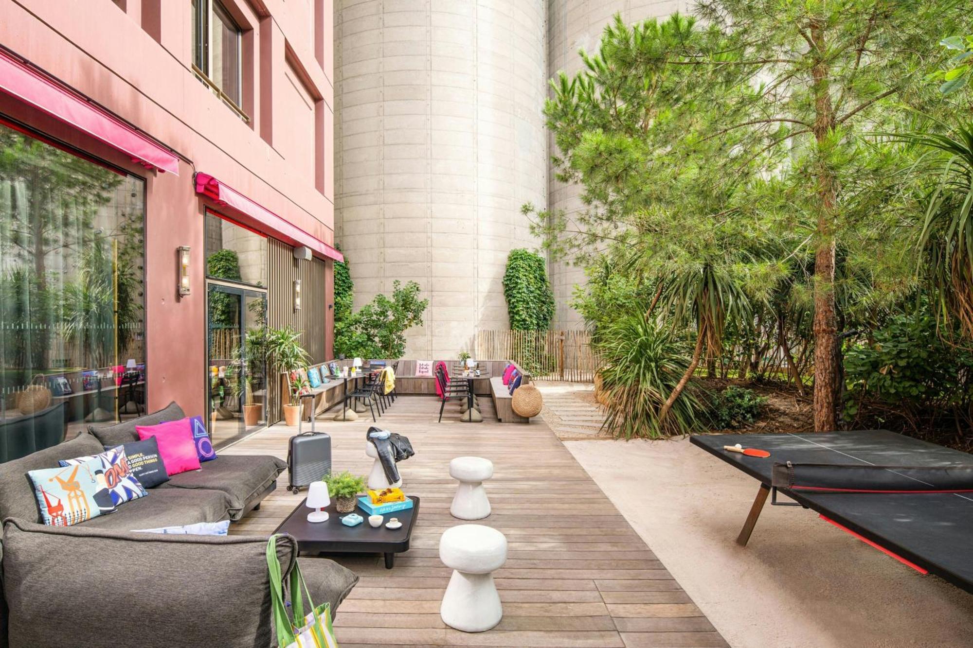 Moxy Bordeaux Hotel ภายนอก รูปภาพ