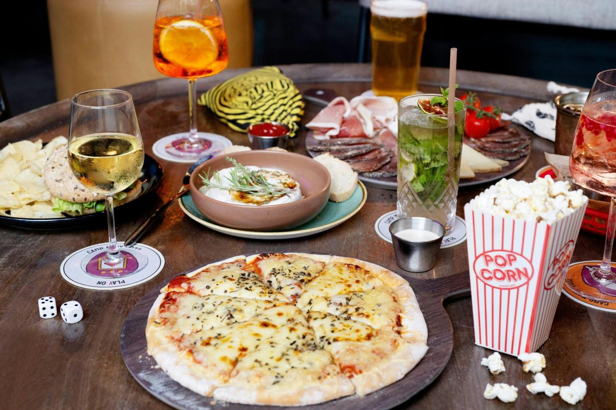 Moxy Bordeaux Hotel ภายนอก รูปภาพ
