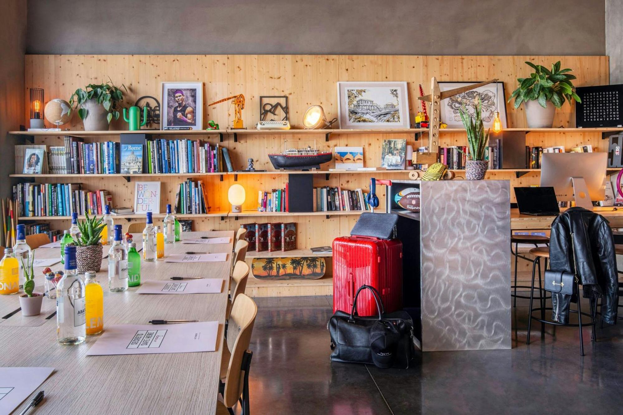 Moxy Bordeaux Hotel ภายนอก รูปภาพ