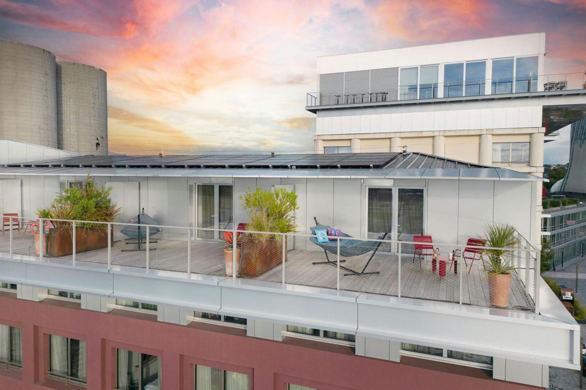 Moxy Bordeaux Hotel ภายนอก รูปภาพ